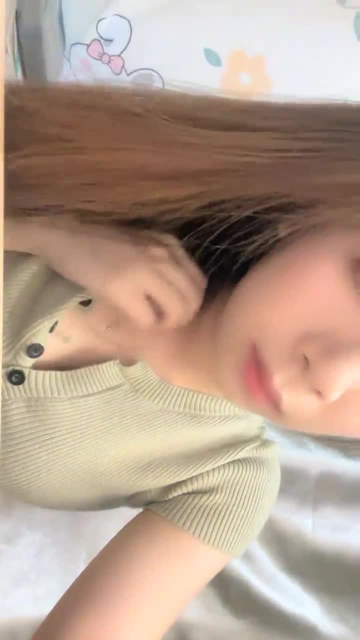 #小贝贝不睡觉 大学生宿舍直播