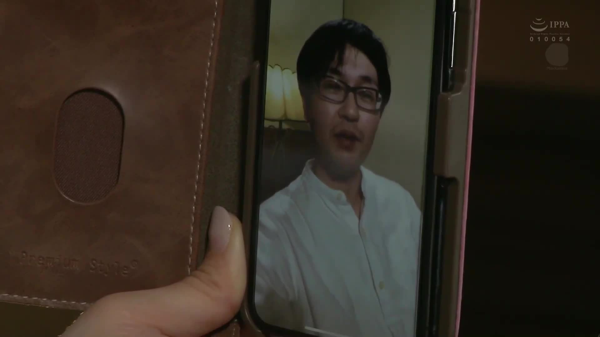 片名： Madonna人妻专属 凌辱系列初登场！被最讨厌的男人抽插到要死一般的高潮..