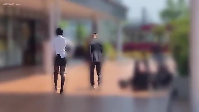 AVSA-276 瘦瘦的短发美女穿着黑丝高跟制服屈服于我我用假鸡巴搞的她水喷了一地征服了她我就可以口交足交后入内射她了#黑丝 #丝袜 #口交 #足交 #高跟 #喷水 #熟女 #OL