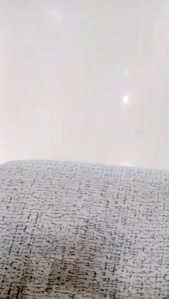 ri.bi-【剧情演绎】勾引小嫂子，说帮忙撸撸管就好 鸡巴硬了完全受不了，直接强上，凶猛狂艹插出白浆