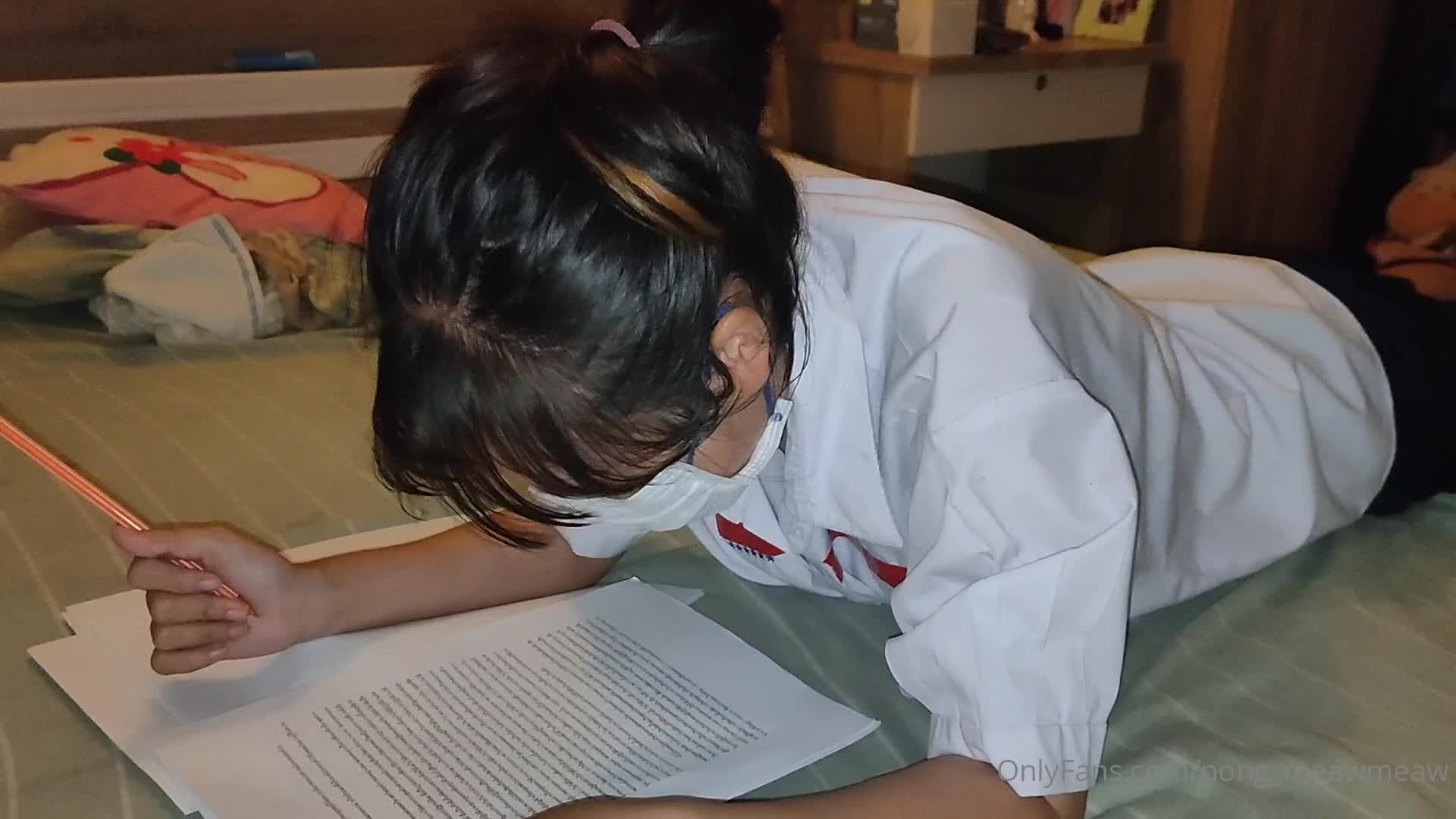 2048.vip-泰国专业犬奴母狗「nong_meawmeaw」OF露脸调教，户外露出、滴蜡捆缚、强制潮喷