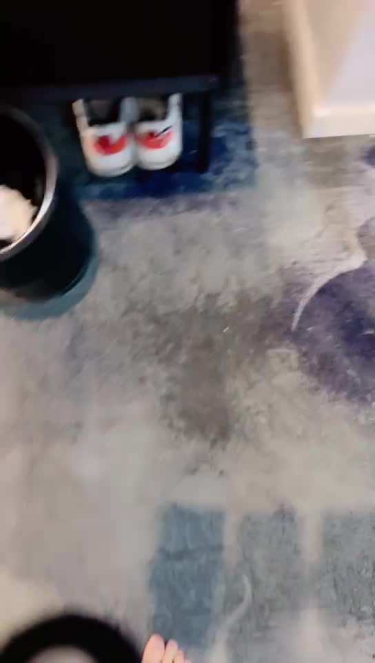 2048.vip-剧情演绎】勾搭红衣少妇 激情十足，无套猛艹，各种姿势都有，简直爽歪歪