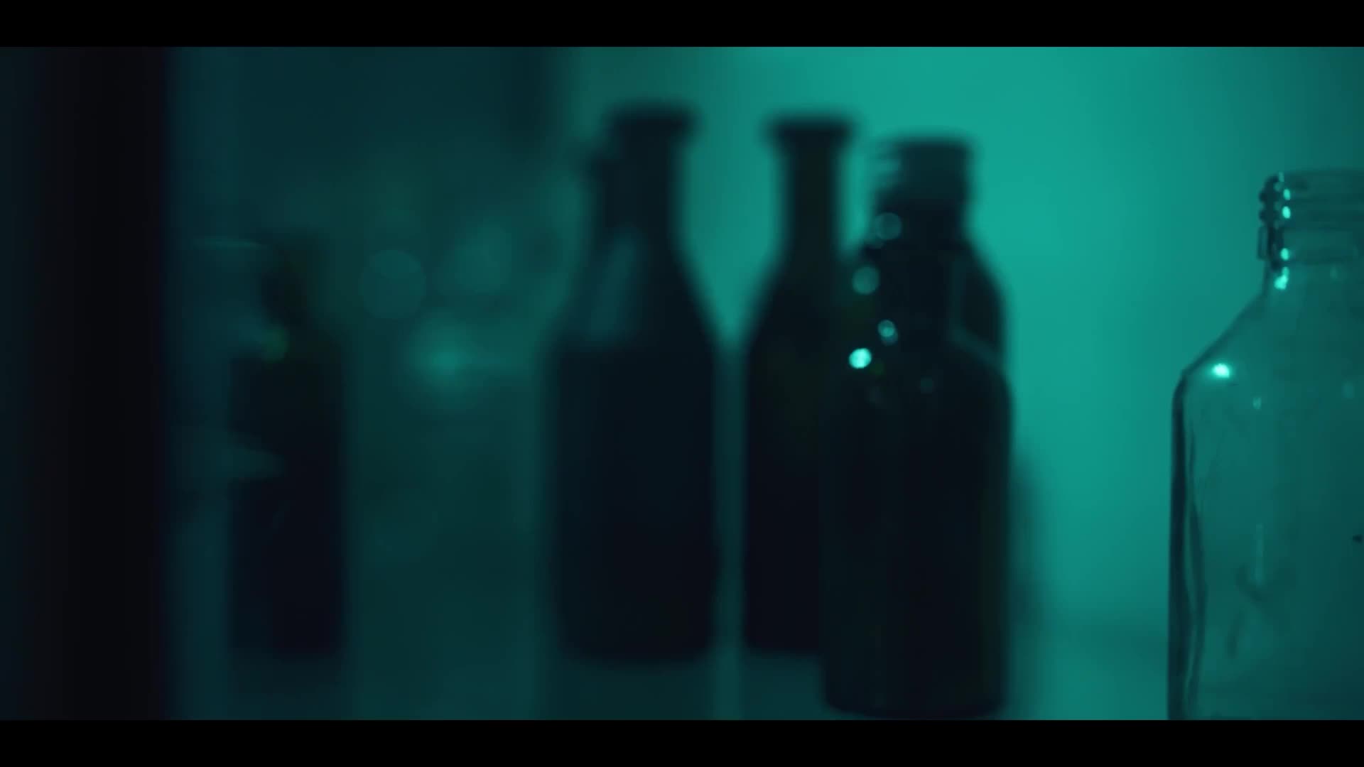 2048.vip-独家译制】水川老师 - The Lab Mutation 实验室物种寄生变性，触手怪采精插入小穴播种