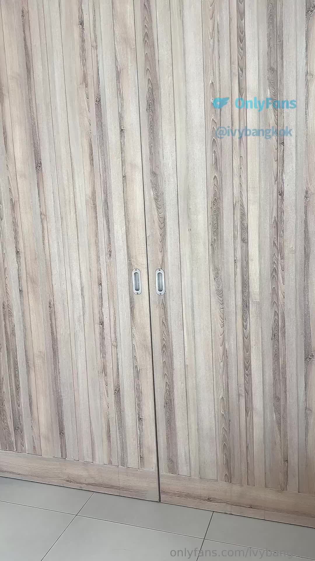 2048.vip-泰国性感御姐范混血模特，攻守兼备妖艳贱货人妖伪娘TS「Ivy_Bangkok」OF日常露脸自慰啪啪私拍④