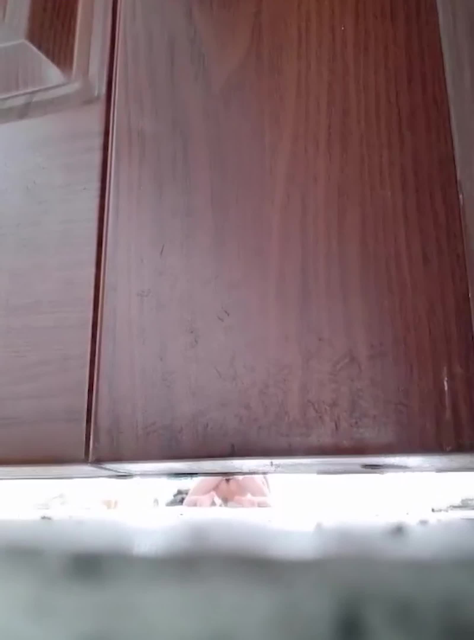 2048.vip-某某门事件】第436弹 广东湛江遂溪县的某高中 俩学生躲在艺术楼里关着门做爱