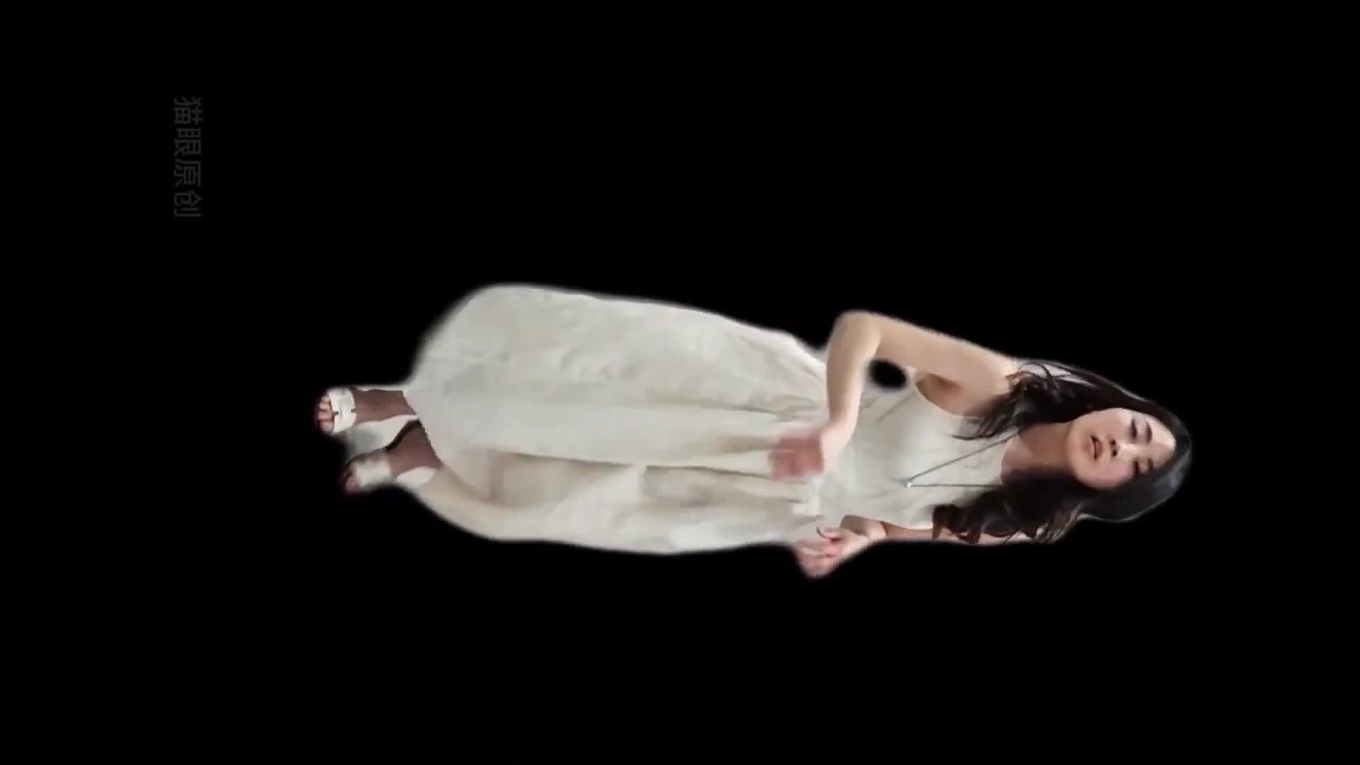 2048.vip-六月最新流出厕拍大神猫眼 手持闯拍网红基地女厕高清偷拍几个颜值女主播