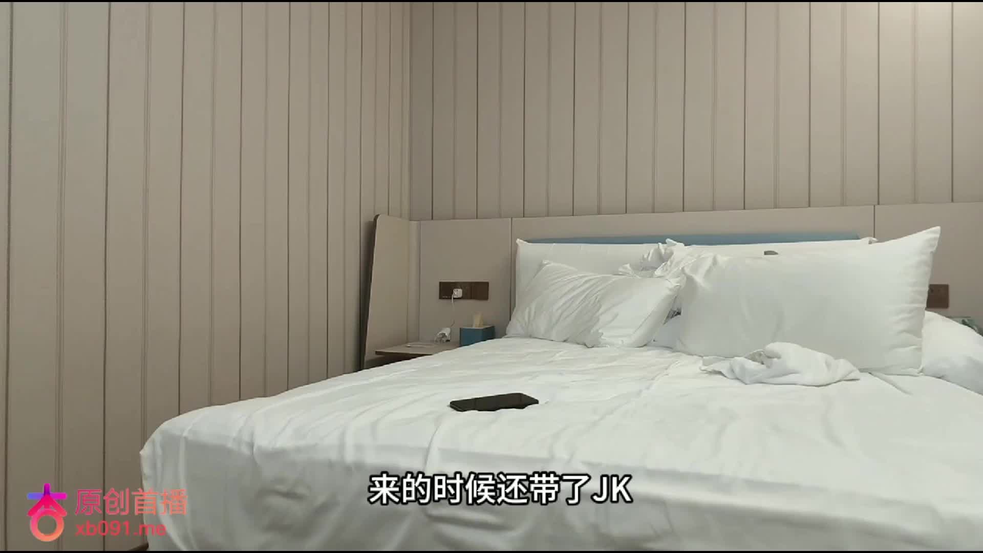 2048.vip-探花战神强哥酒店约炮07年在校学妹脾气有点古怪穿着JK制服干中途换姿势有点不情愿