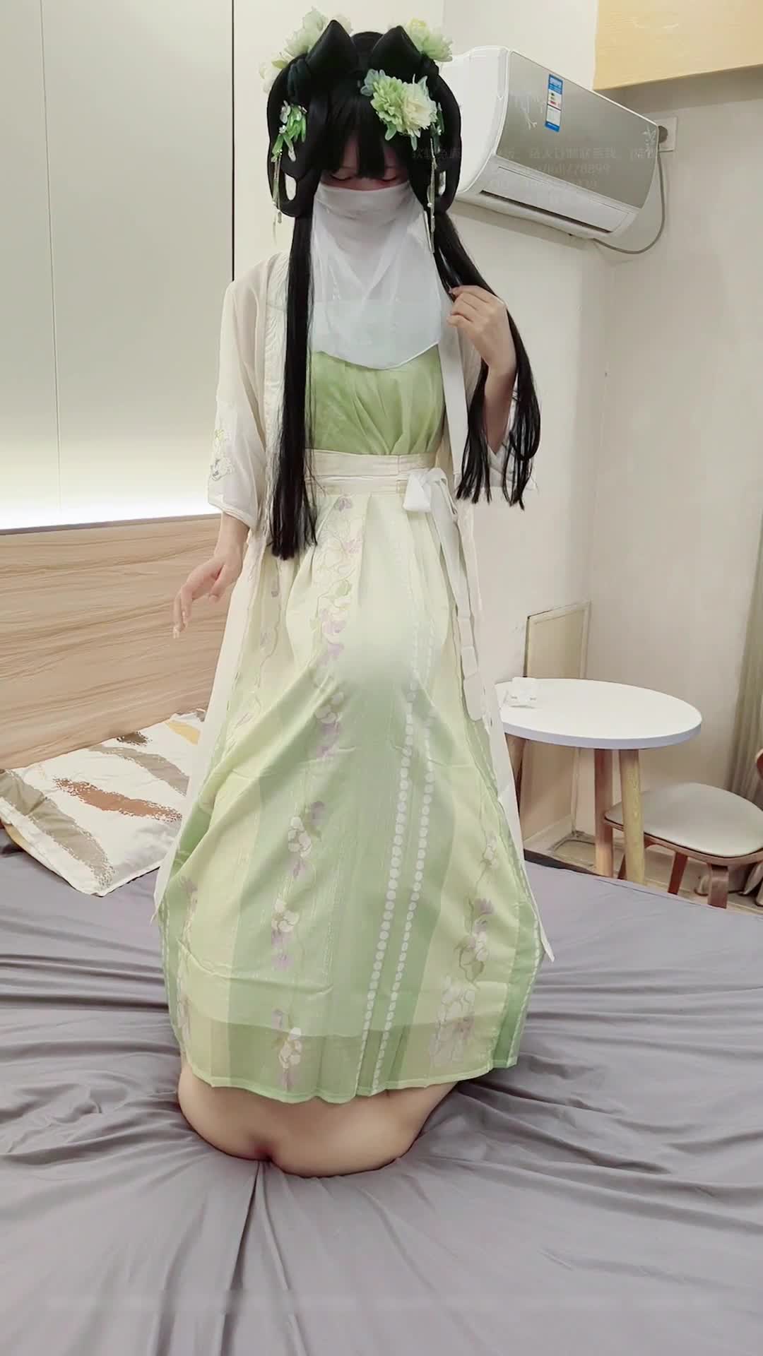 2048.vip-91梦蝶淫欲反差美少女白丝梦蝶汉服啪啪纯欲风乖乖女到床上本性就暴露了真的特别反差高潮到胡言乱语骚话连连