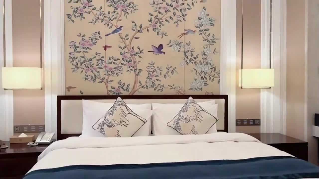 2048.vip-会喷水亲姐姐新作 暴力剪烂气质姐姐新买的美臀喇叭裤狂操一线天极品美鲍绝世好逼第一次见到姐姐全自动观音坐莲