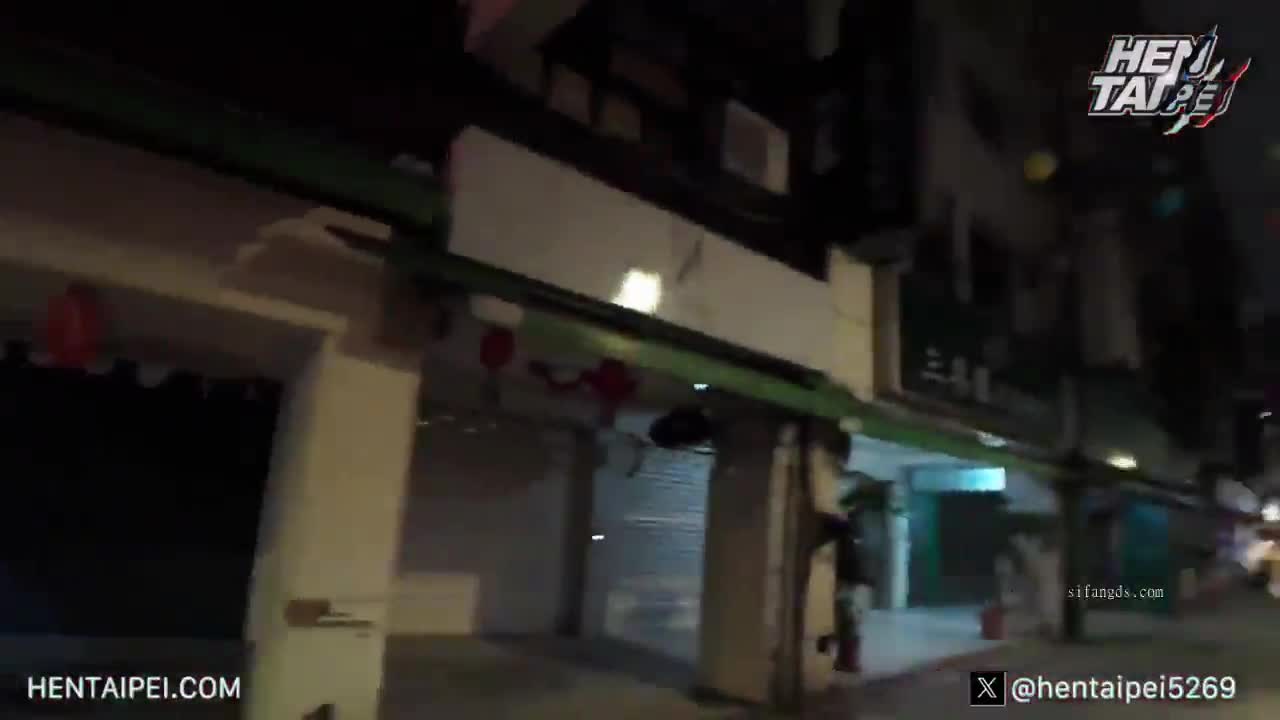 2048.vip-最新流出，约炮工作室【狠台北】期待很久的漂亮女孩，迫不及待的激情肉搏射了好多