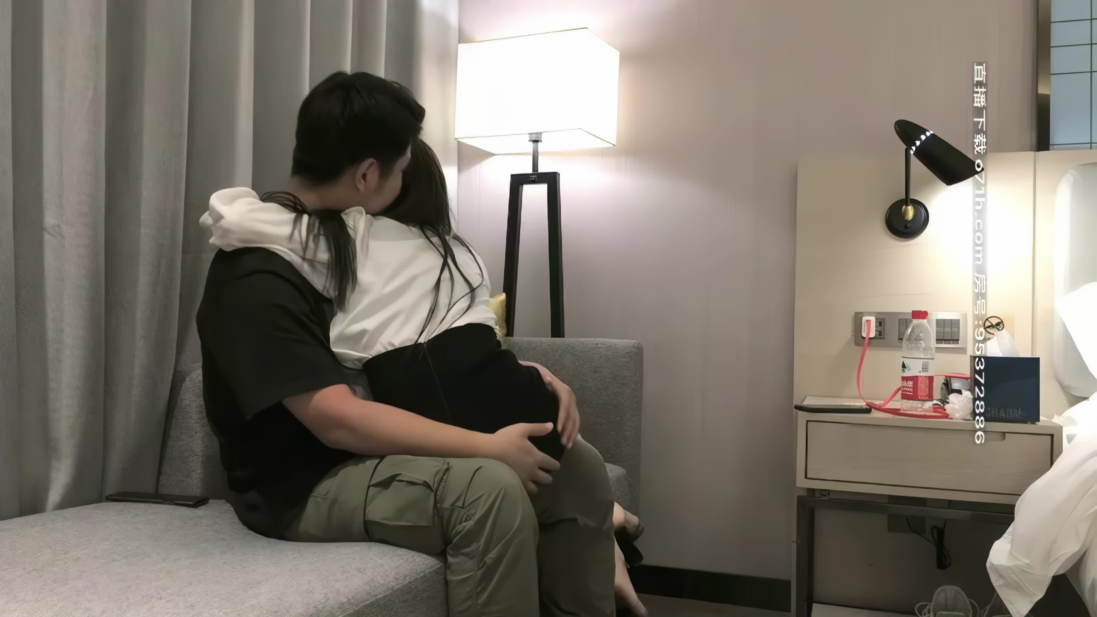2048.vip-自制字幕系列】 小宝寻花 甜美白衣清纯妹 貌似不是专业鸡 折腾很久已尽力--4K字幕版