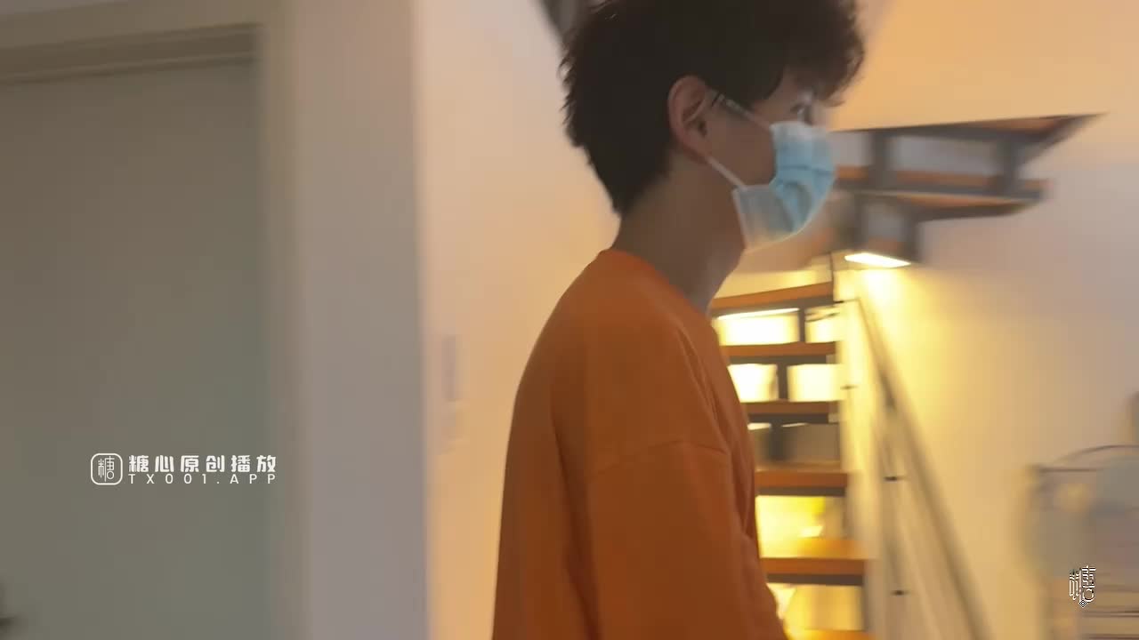 #糖心vlog 强上电竞陪玩制服少女 【西瓜妹妹】极深插入激怼宫口萝莉社：
