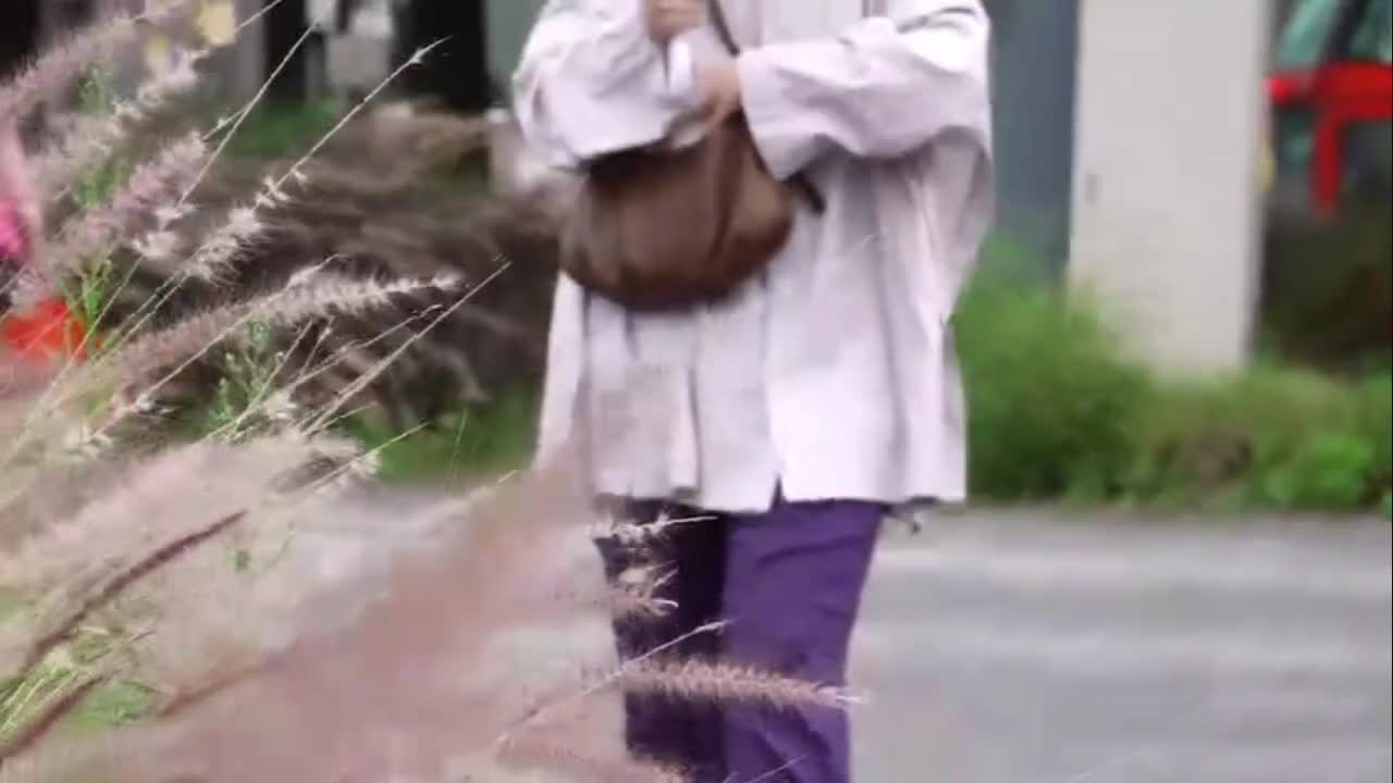 #麻豆传媒映画 MDAG0010 學生美少女 好奇心使然的逆搭讪 #溫芮欣