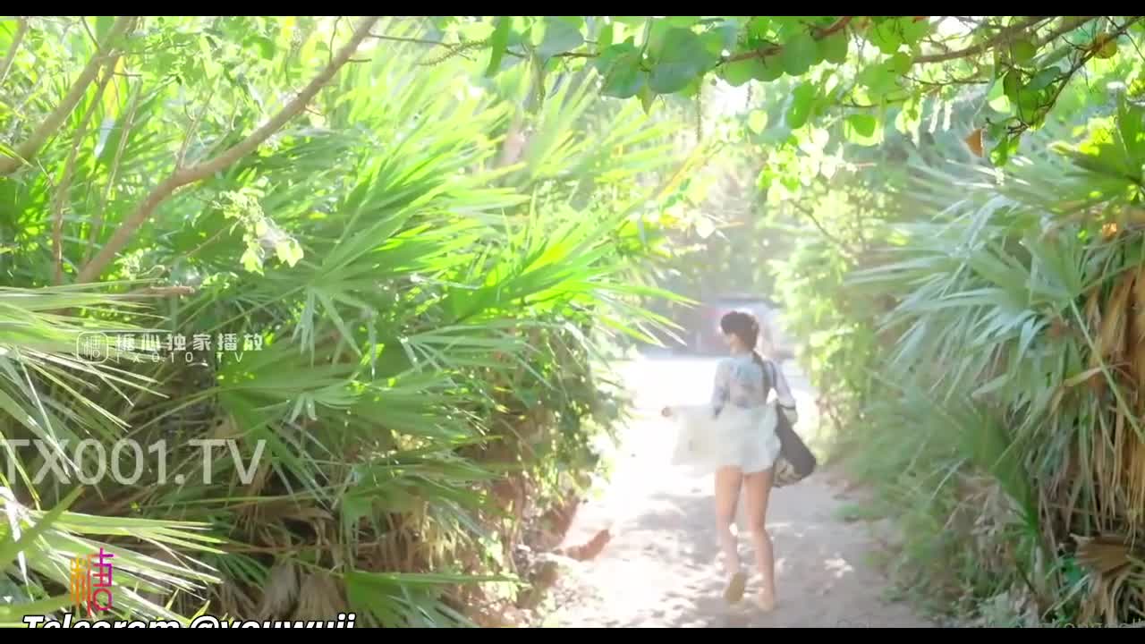#玩偶姐姐 我再次穿着校服