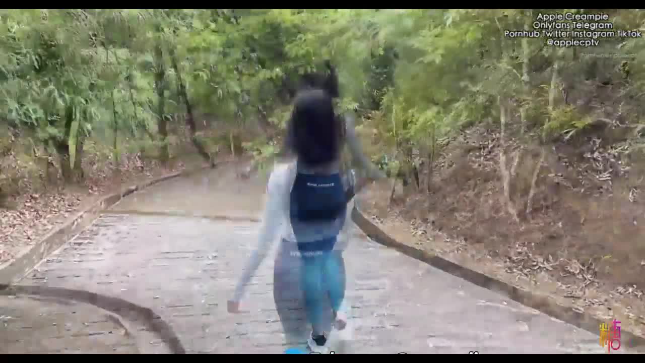 2024年流出，台湾JVID 人气模特绝美女神【阿瓈】单套私拍50美金，肤白貌美，化身塔罗牌少女，唯美情色佳作必看 FFB标签： #流出 #台湾 #女神 #少女