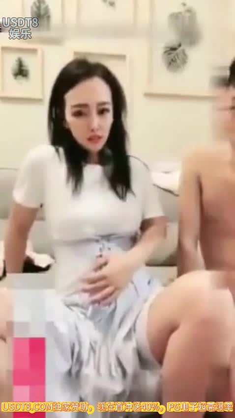 影巢精选，东北儿子把老妈操怀孕了，陪着妈妈一起去医院打胎  #东北 #打胎 #乱伦 #黑料