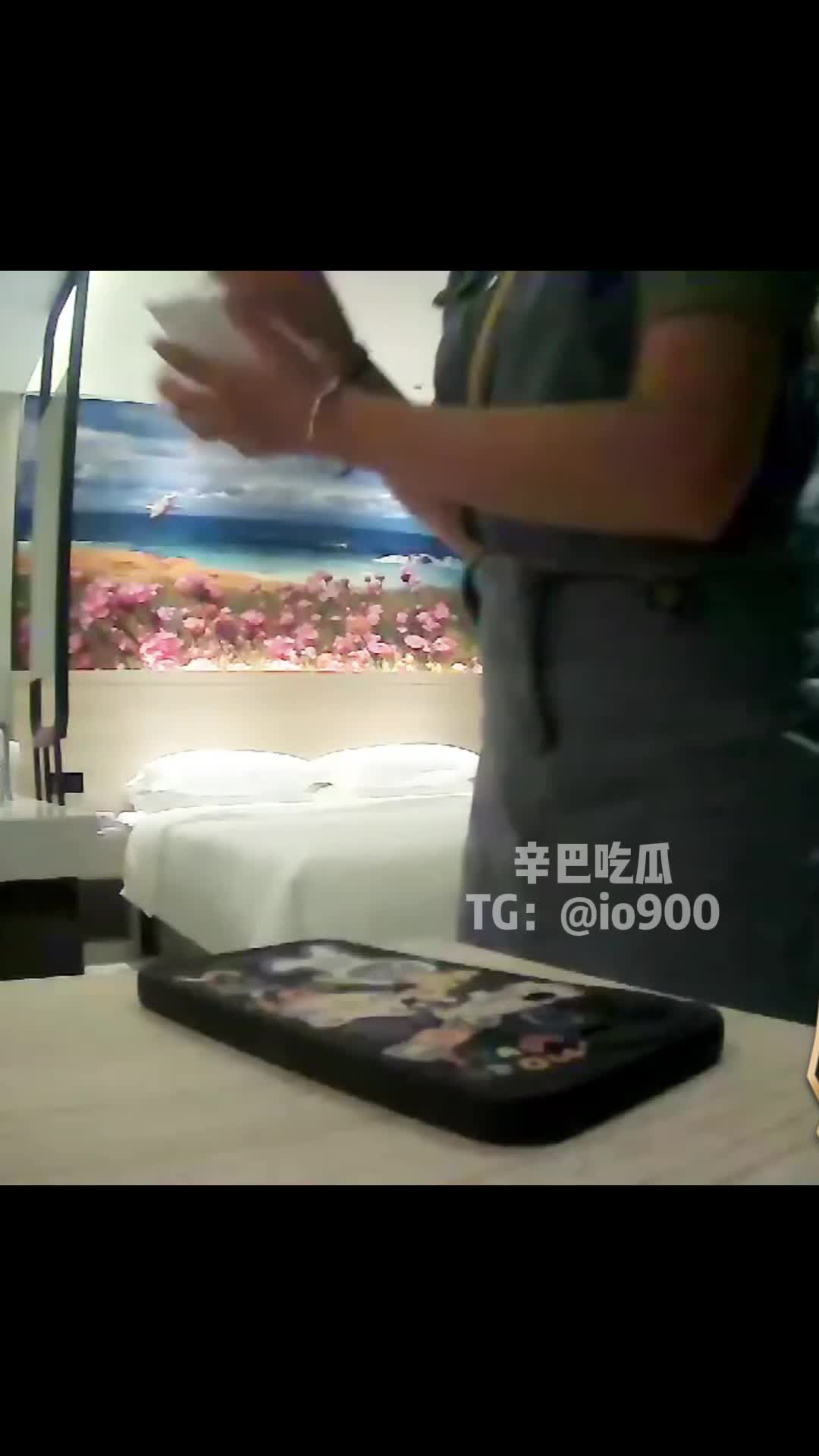 有瓜你就说、没瓜你就看，#吃瓜 #庄秀巧 广东揭西幼师 庄秀巧 脚踏两条船 交往500天其中300天都在出轨 私密视频曝光流出！ 影巢精选，圈内猛料集中地 内部资源不定期放送