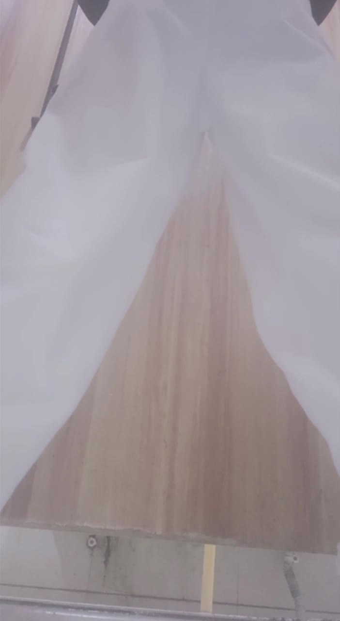 2048.vip-大神潜入商场女厕全景偷拍36位美女嫩妹 各种粉嫩的鲍鱼一一展示