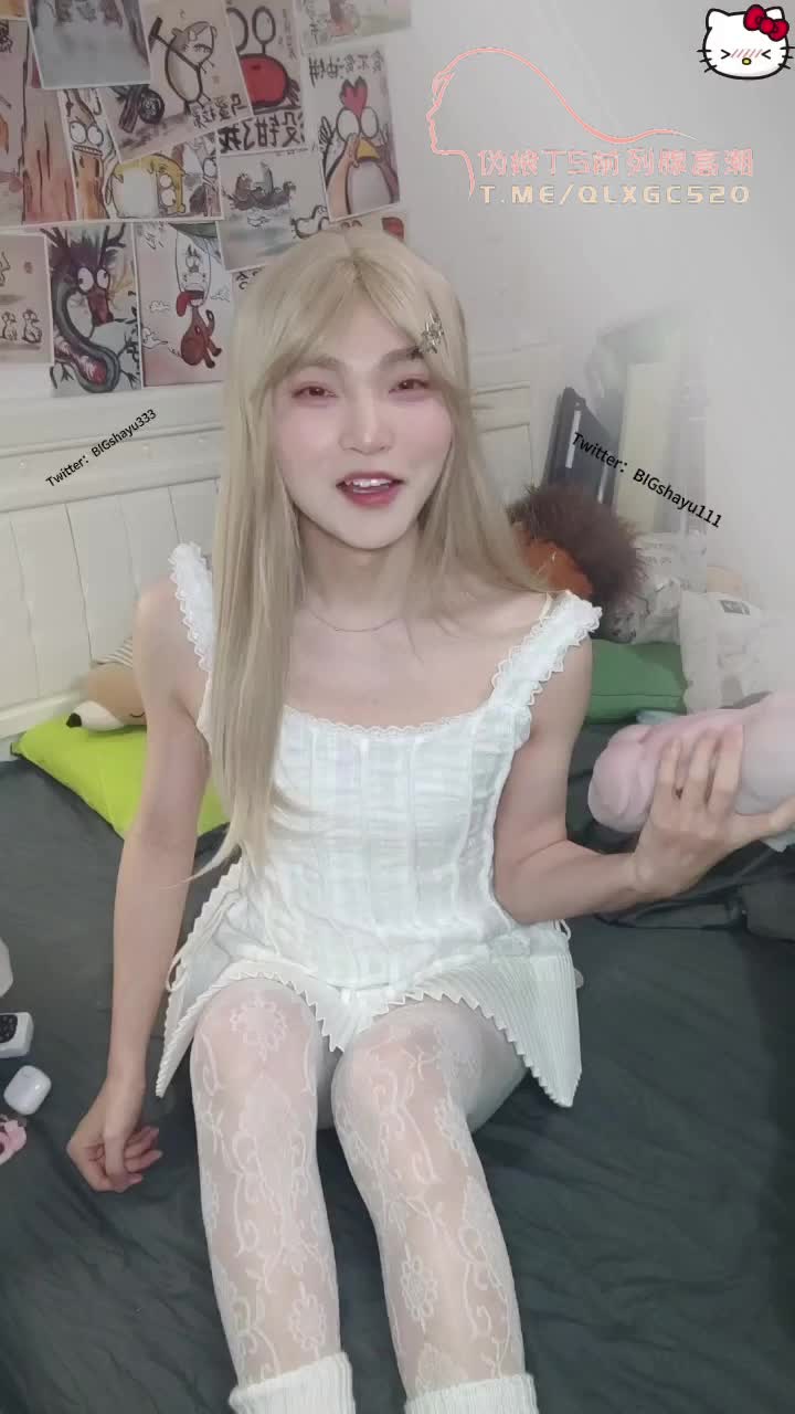 2048.vip-推特5W粉高颜小男娘 鱼鱼鱼 付费新作 当我戴上我的秘书眼镜 你能忍住不对射屏吗 再接个视频试试