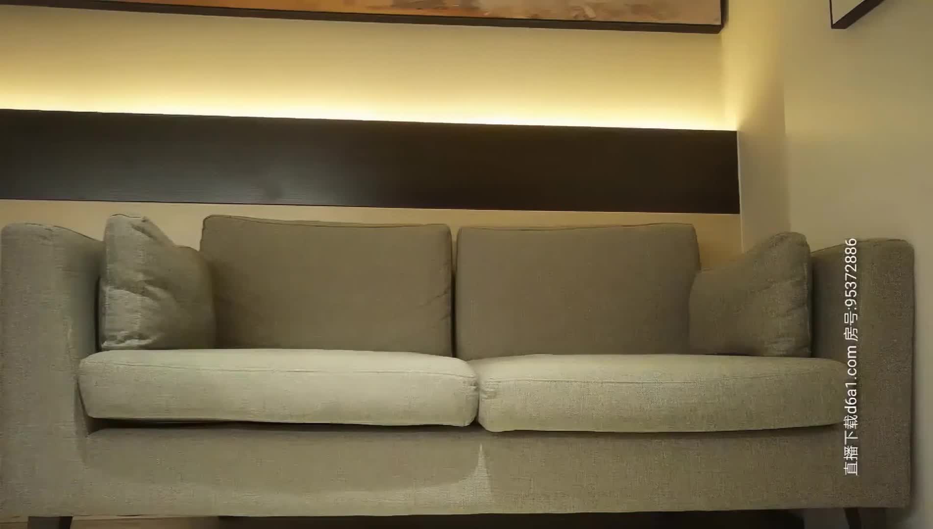 【探花精选】苗条妹子沙发舌吻调情，坐在身上张开双腿摸逼，上位骑乘侧入猛操呻吟娇喘 2K画质NTR绿帽淫妻