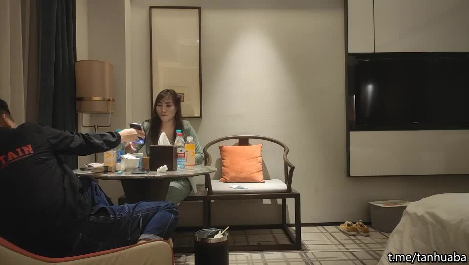 《#挣钱买奥迪拉水泥》04-11小胖约泡搞金融少妇阿姨一顿宵夜搞定#我有一台拖拉机消息提取器