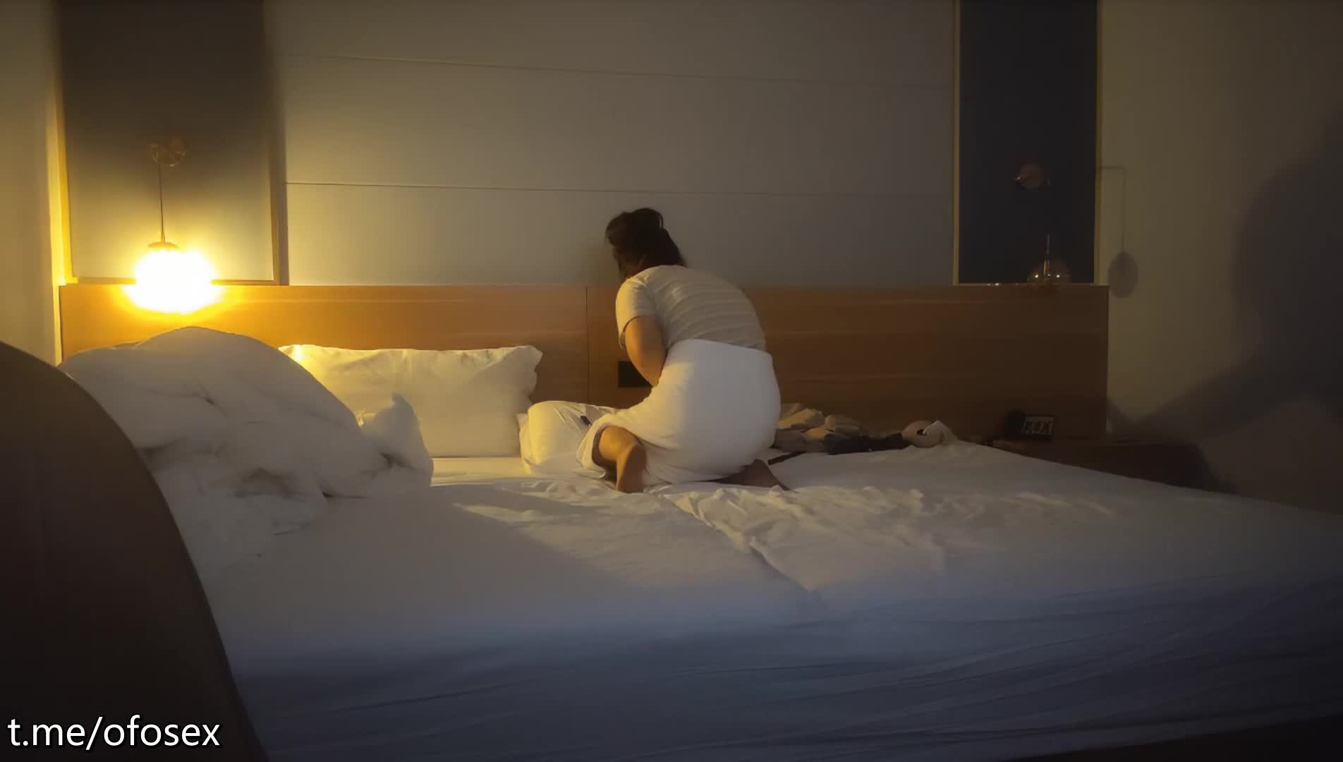 【#瘦子探花梦幻馆】2K画质 泡良新作刚出炉，19岁大胸学生妹，中场休息再调情，大胸狂舞激情交合！免费开车机器人