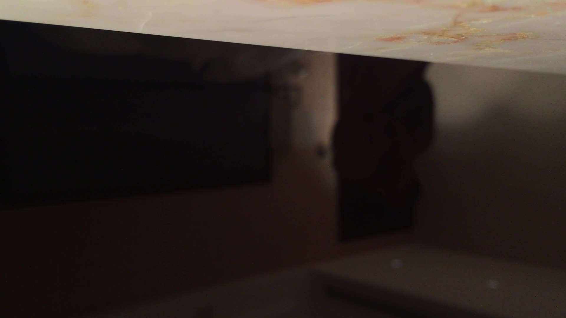 YDmDBLrP1KE4QobODtSA，高质情侣泄密！白肤大奶美院女神，浑圆饱满的骚奶子在花臂帅男身下颤抖；肥熟圆润的肥臀扭动，淫荡的骚穴紧致收缩，腥臊的骚逼被粗暴贯穿，发出浪叫。7 #露脸 #极品身材 #啪啪