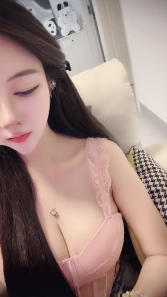 #京洛 极品颜值巨乳女神 高颜值极品大奶