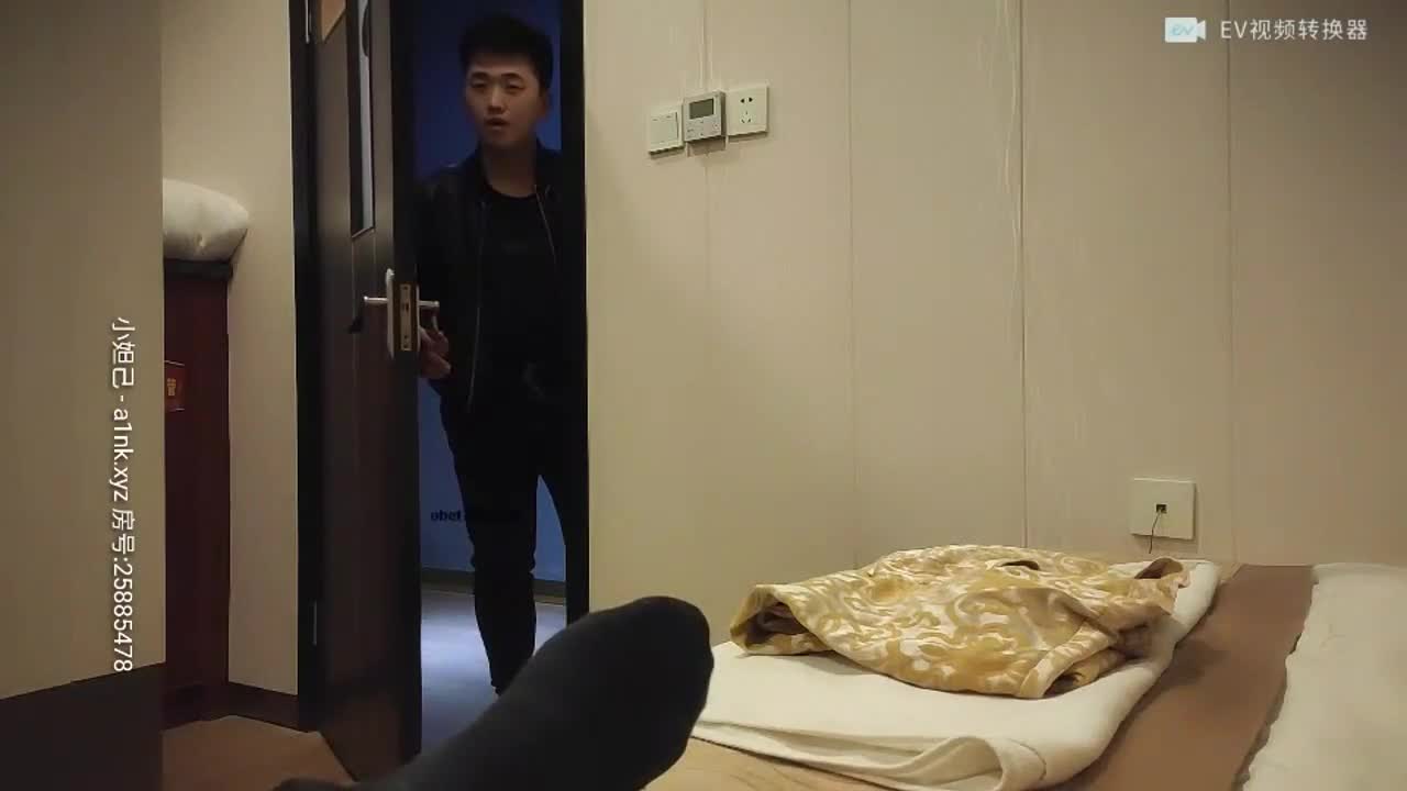 #反差 #按摩 伟哥寻花会所点了两个败火少妇黑丝艳舞毒龙漫游双飞帝王服务