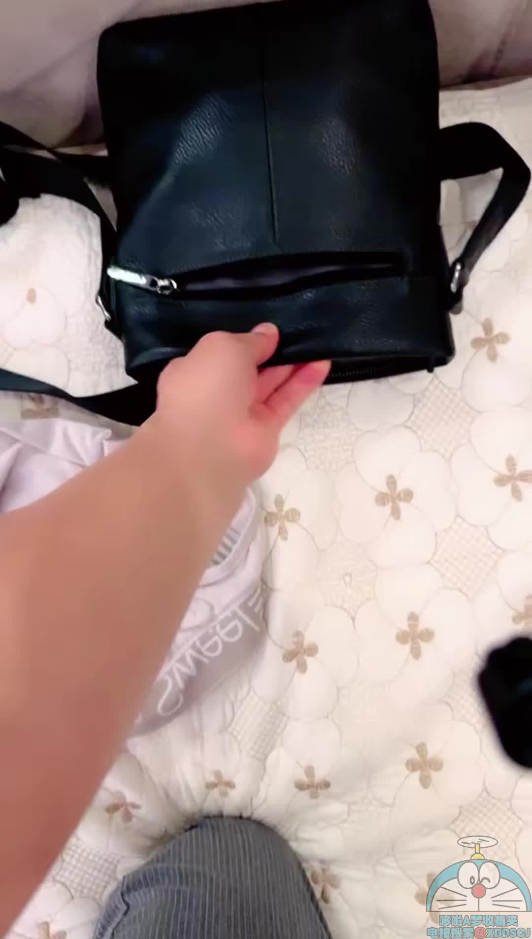 #少妇剧情演绎：红衣大奶骚货骚气十足逼痒难耐勾引炮友激情啪啪啪！