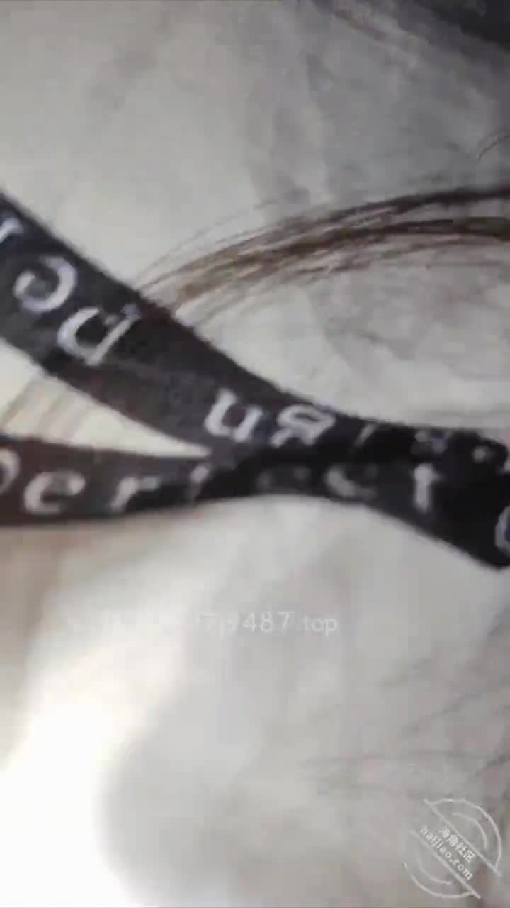 #风韵犹存的母亲【海角精选】视频 母亲欺骗父亲来我这里 与沐浴后的香艳母体尽情乱伦交合 保真