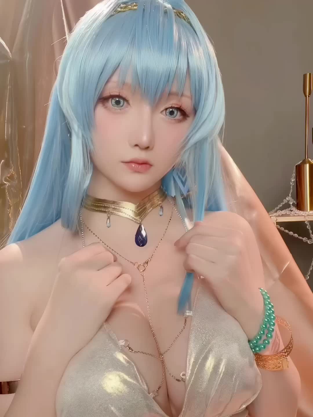 #抖音 #星之迟迟  #骚舞  #木瓜奶 抖音 星之迟迟  巨乳御姐 cos 卖弄风骚 最新福利合集进群可观看全部内容