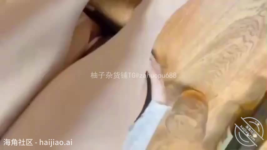 #断腿哥爱乱伦蓄谋已久精虫上脑，强奸醉酒小姨子哈哈没想到小姨子也是对我有感觉-断腿哥爱乱伦#海角社区 #真实剧情 #乱伦