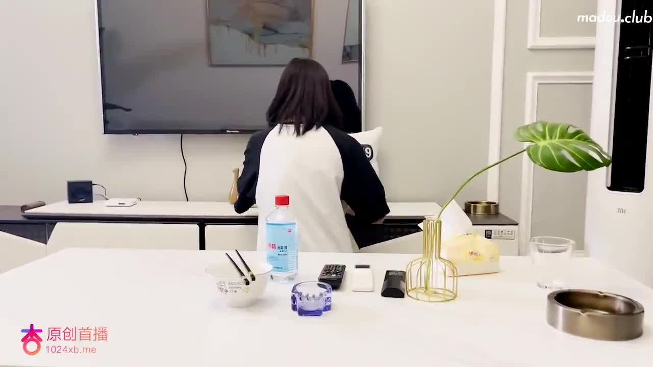 杏吧 ️️母亲的性教育 母子乱伦#乱伦 #母子 #性教育 #杏吧