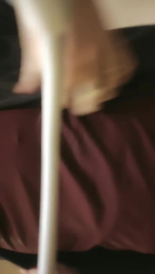 #少妇 #出轨    出轨，极品长腿外围小少妇，坐在身上各种摸，舔屌深喉主动骑乘，扛起双腿猛操奶子晃动，性欲直接满足高潮