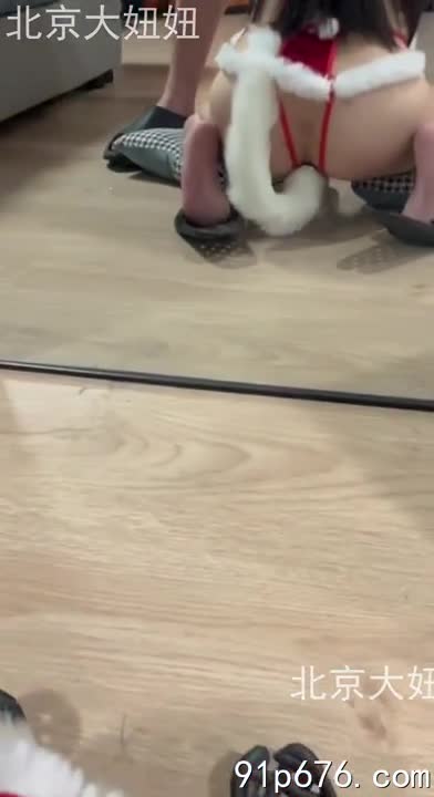 安徽淮南反差婊小少妇表演欲很强身材完美！镜子前情趣装！操起来超级舒服