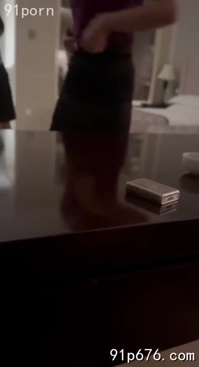 夫妻3p前戏，高跟丝袜诱惑