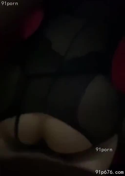丝袜情人和老婆合集