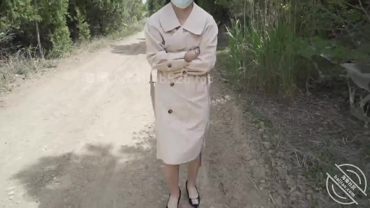 #海角社区 #长腿白虎小优41、带小优户外玩裸玩