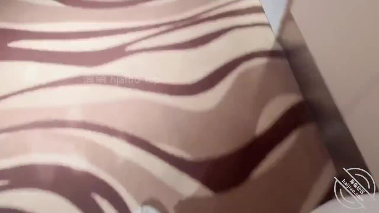 #海角社区 #丰乳肥臀的姐姐（原创）跟姐姐再酒店激情一夜，从浴室做到床上姐姐高潮不断直呼受不了（下）