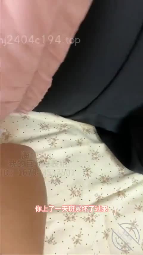 #海角社区 #我的巨乳亲表姐53：调教巨乳母狗姐姐！扇耳光扣嘴爆射！操的她救命喊不行了！（带字幕）