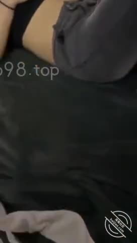 作者： #海角社区 #爱女儿的每一天主题：（视频帖）在女儿身上发泄，内射女儿骚逼 （59）