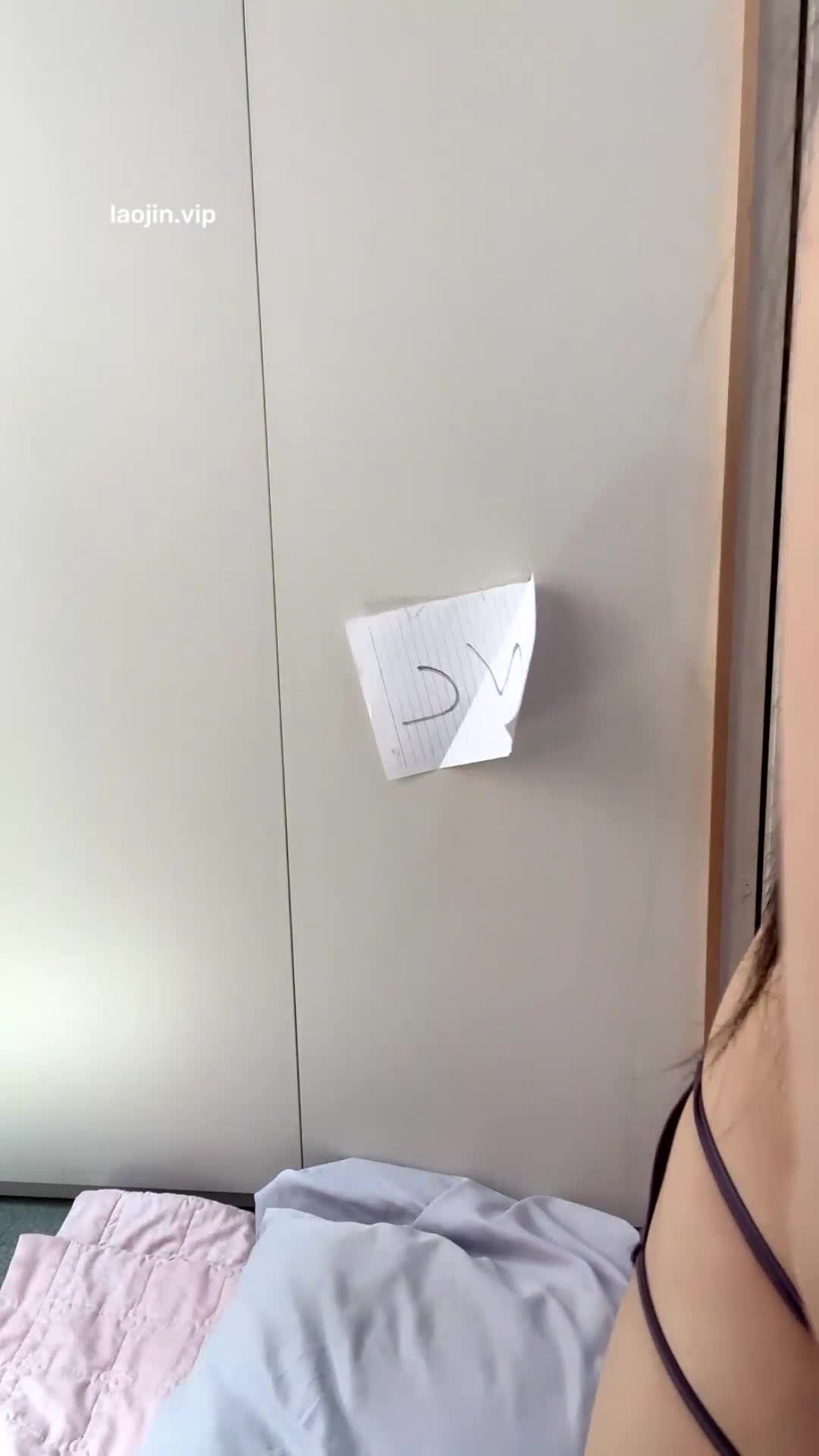 #冰之恋 #福利姬 #主播 颜值还不错的气质美女下海直播～完整43分钟已更新SVIP 解锁百位福利姬