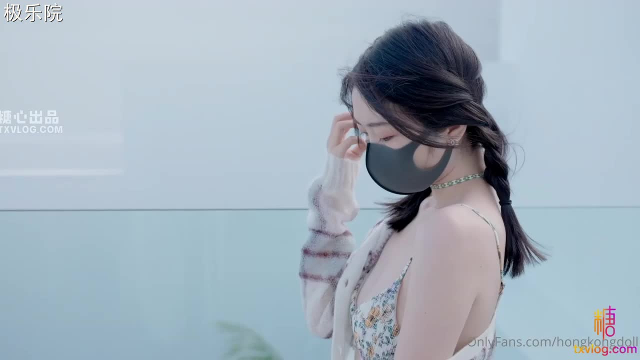 玩偶姐姐推特网红白虎女神【玩偶姐姐】情人节特别篇，祝贺大家情人节快乐玩偶姐姐趁早换个男主吧 这拍的什么鸡把玩意 视角也不稳定 最后内射特写精液都流不出来#玩偶姐姐 #大奶 #打桩 #反差 #内射