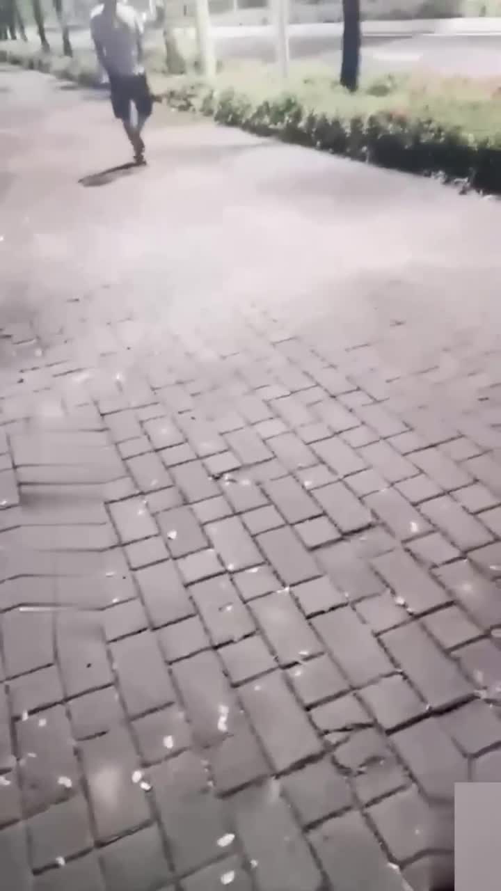 【真实校园搭讪】图书馆接大胸学妹到宾馆操的嗷嗷叫