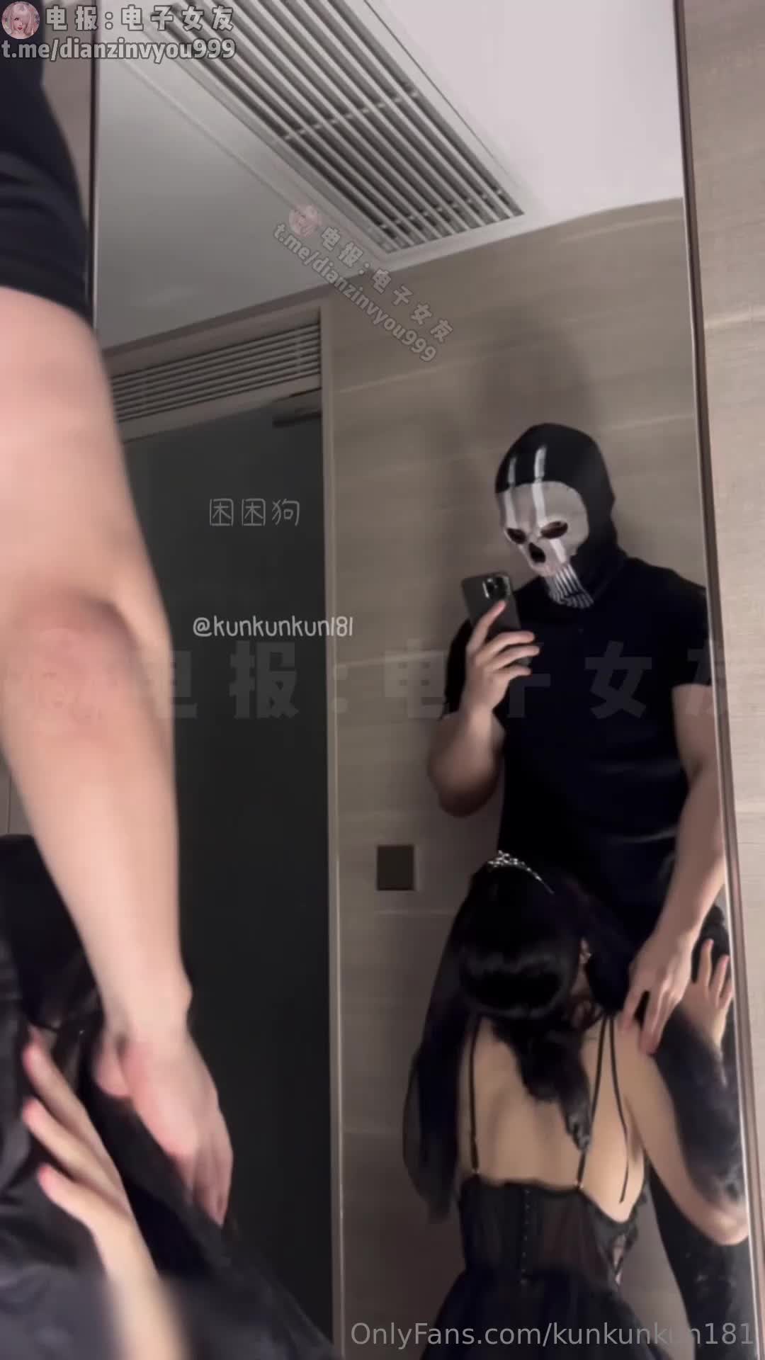 2048.vip-超牛约啪大神-困困狗《幽灵和他的暗夜新娘》小狗又被抱起来猛猛操尿了,黑纱情趣裙 开档黑丝各种姿势操到浑身颤抖