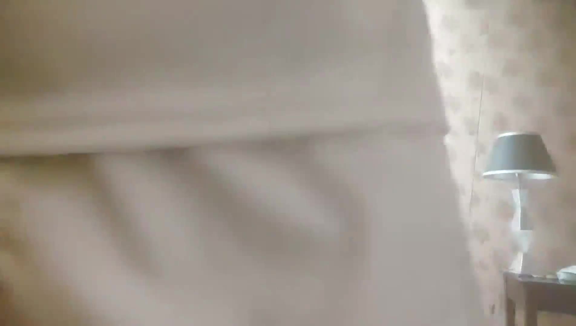 上门快餐颜值还不错少妇，肉肉身材大屁股坐上来套弄，站立后入抬起双腿打桩机猛操 #探花 #91杏吧 #按摩 #站街