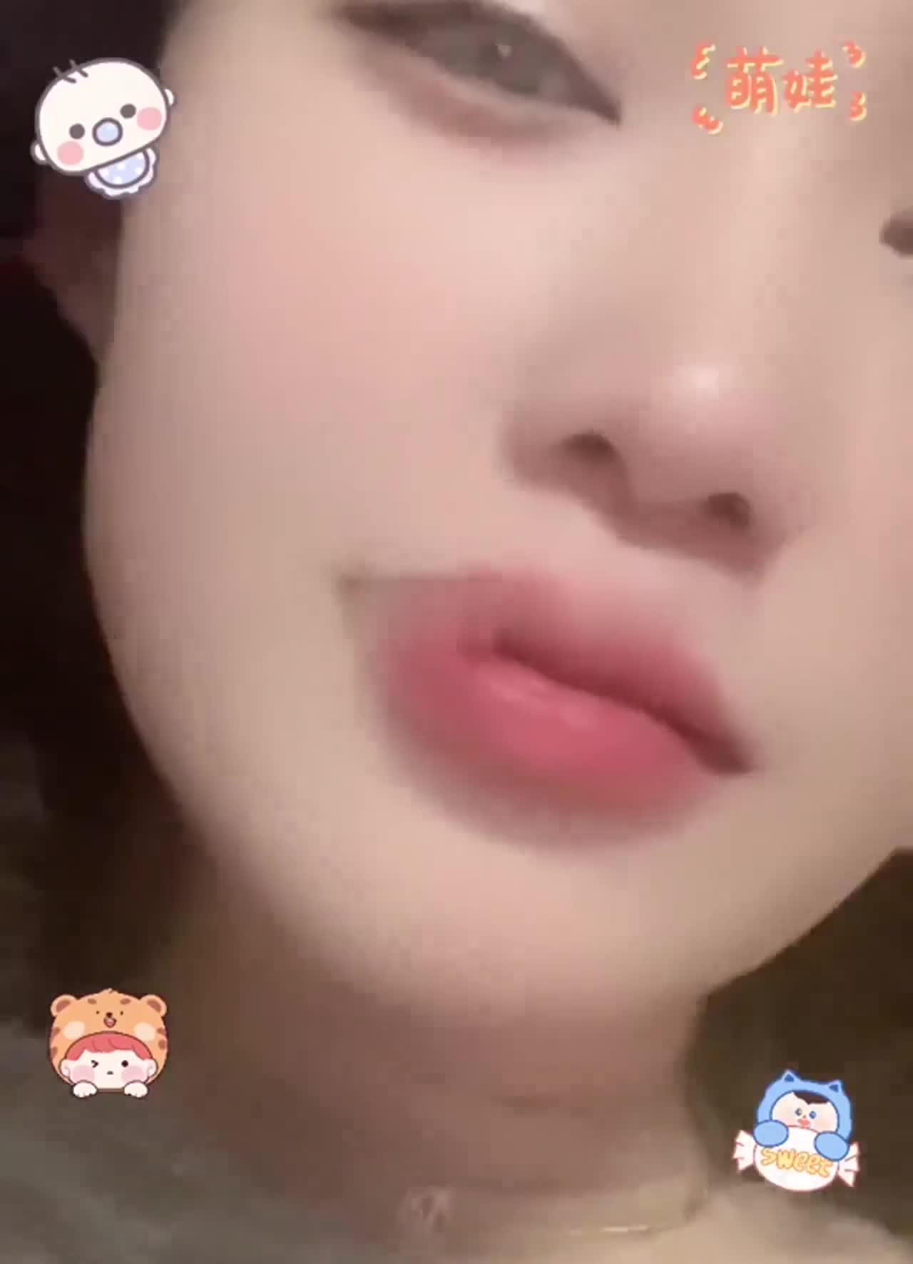 黑龙江人妻【于春妹】婚内出轨约炮视频流出_被扯烂黑丝后入爆操_淫穴白浆四溢