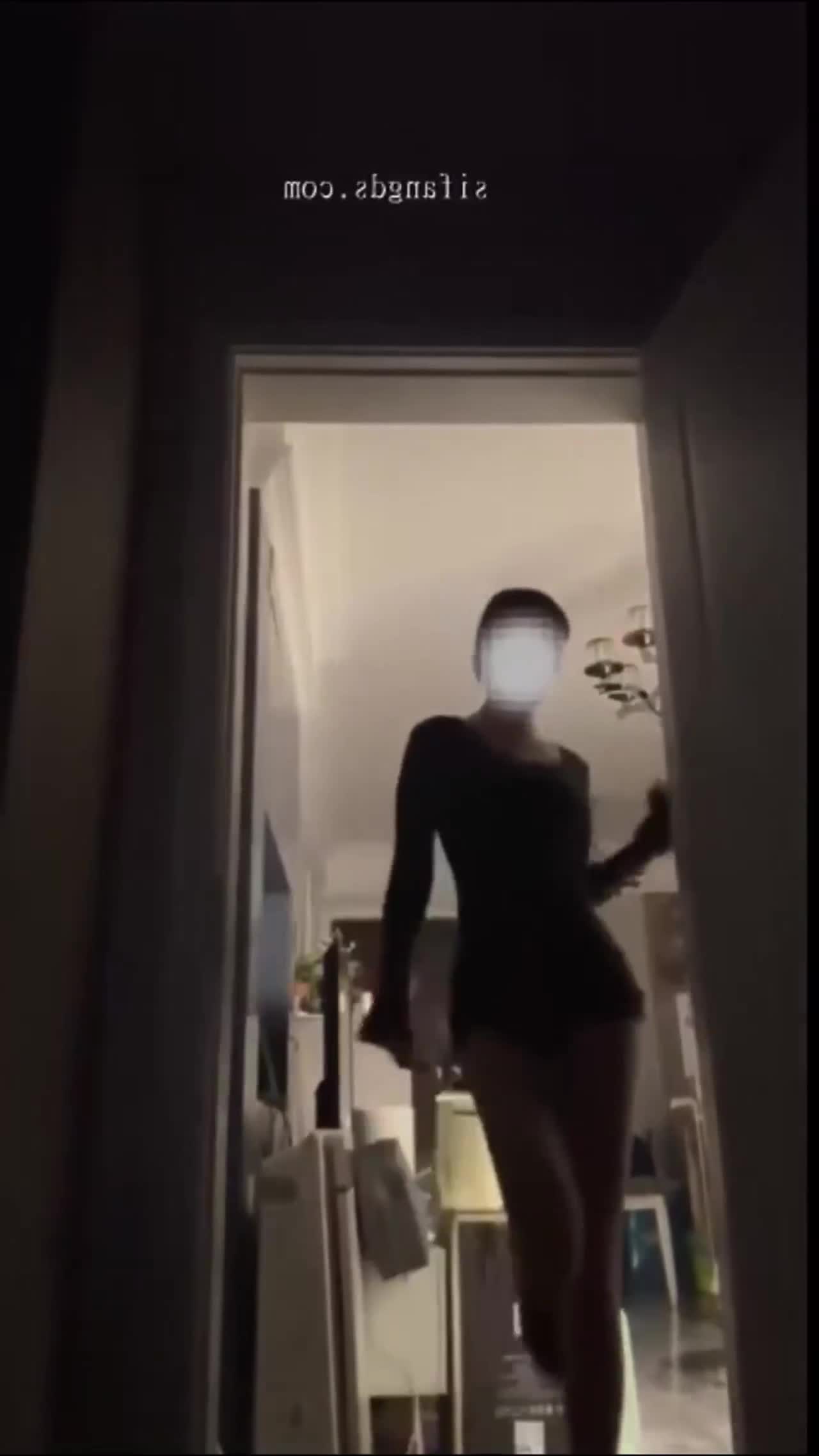 福州大学陈艺丹被爆金主包养，高颜值女大学生尺度逆天反差炸裂！