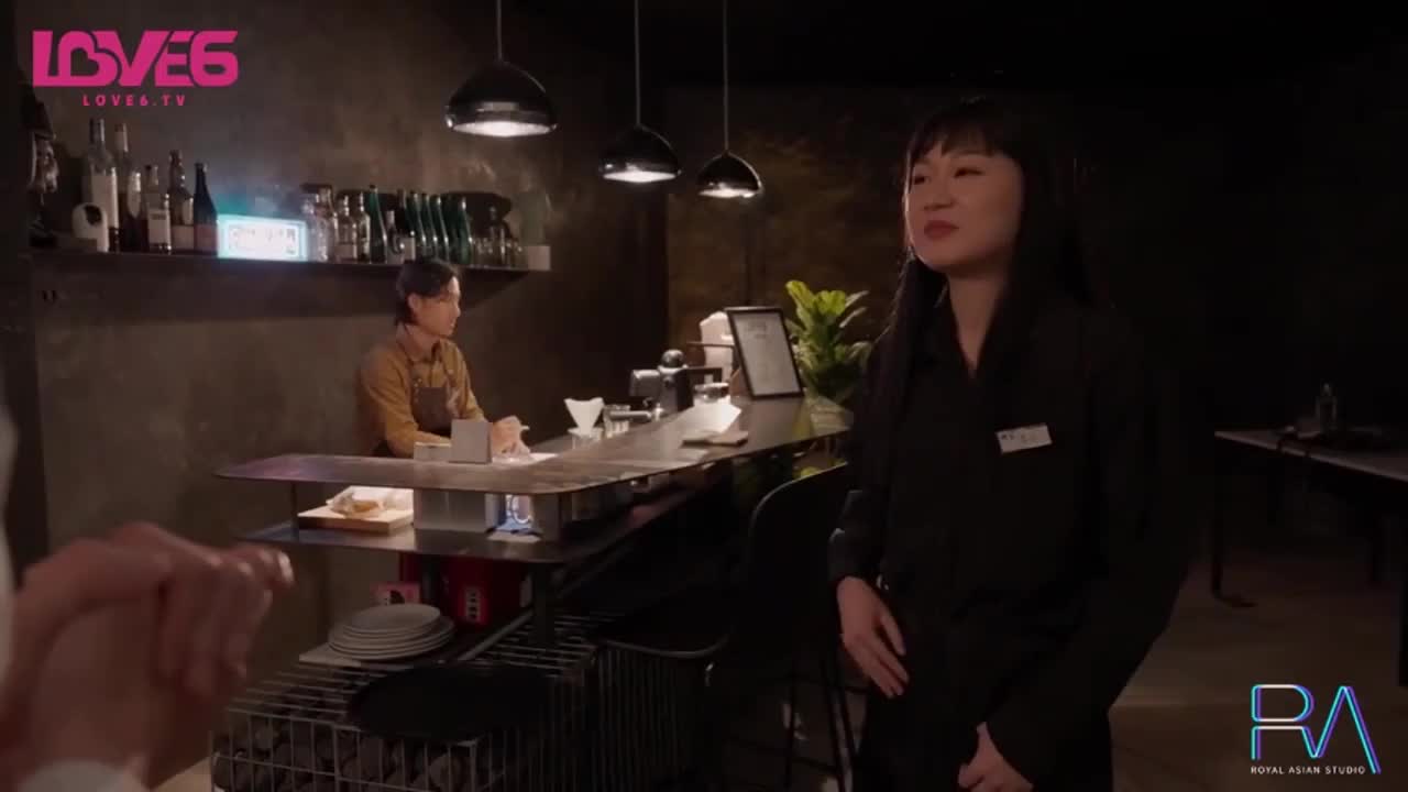 【魏乔安】RAS0294 美鲍女优初登场 超强床技让资深男优撑不住